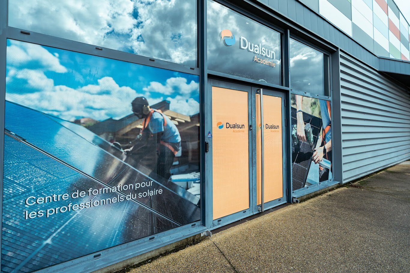 Bâtiment Dualsun Académie
