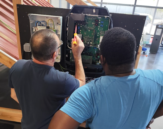 Formation batteries photovoltaiques
